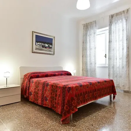 Red & White Vatican Apartment Rome Exterior photo