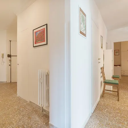 Red & White Vatican Apartment Rome Exterior photo