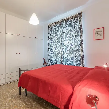 Red & White Vatican Apartment Rome Exterior photo